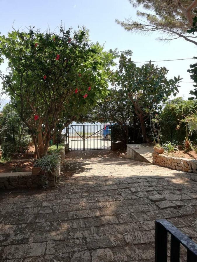 Casa Ammare nella riserva di Capo Gallo Palermo Esterno foto